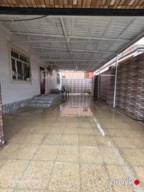 Satılır 4 otaqlı həyət evi/bağ evi 110 m²