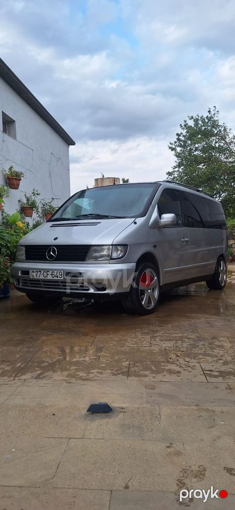 Mercedes-Benz Vito: 2.2 l 2000 il Van/Minivan