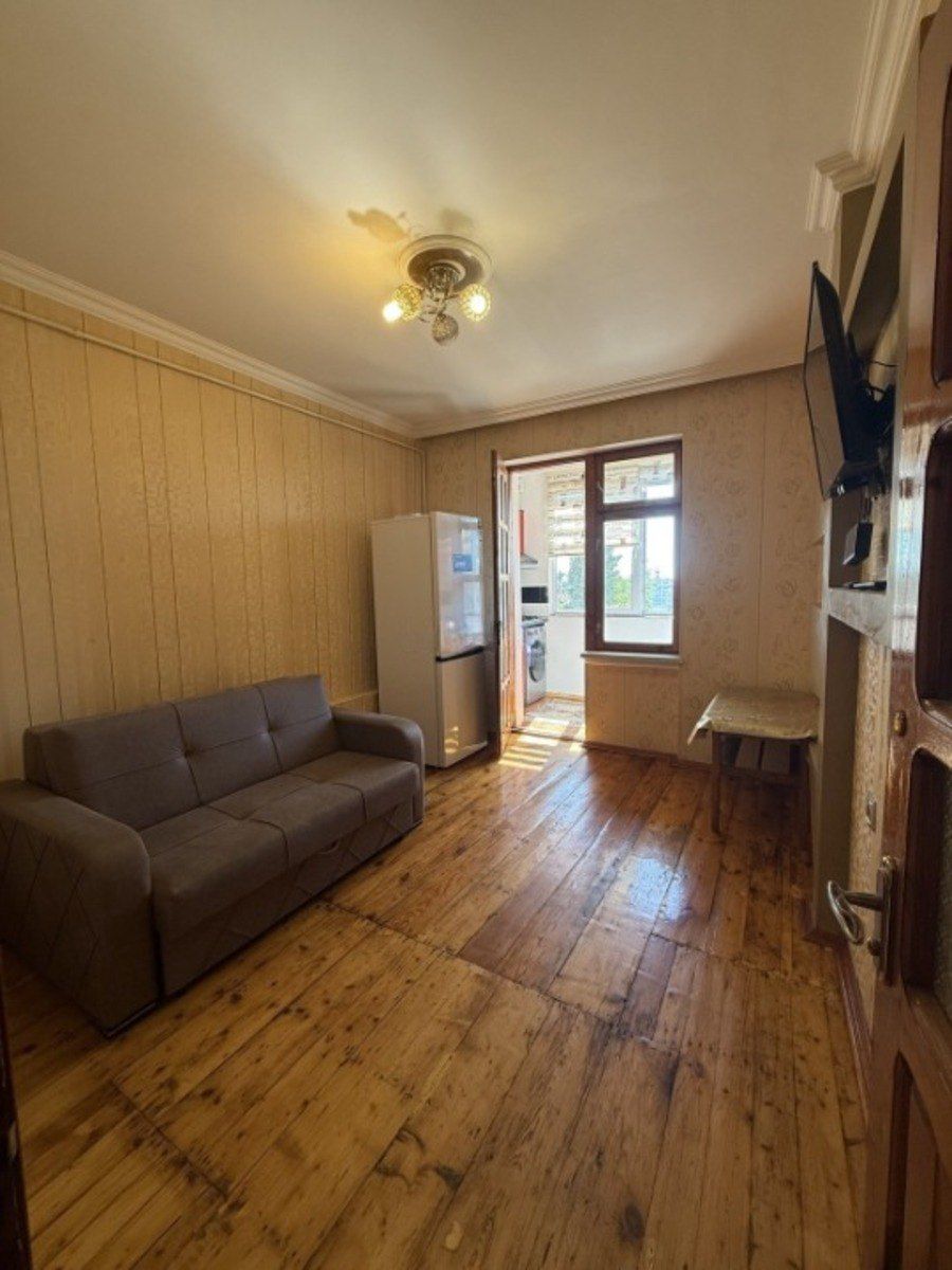 Satılır 3 otaqlı köhnə tikili 72 m² — Mənzil, Bakı (4)