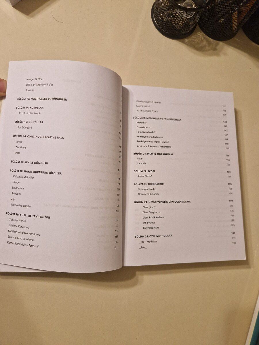 Phyton — Məktəb və təhsil malları, Bakı (4)
