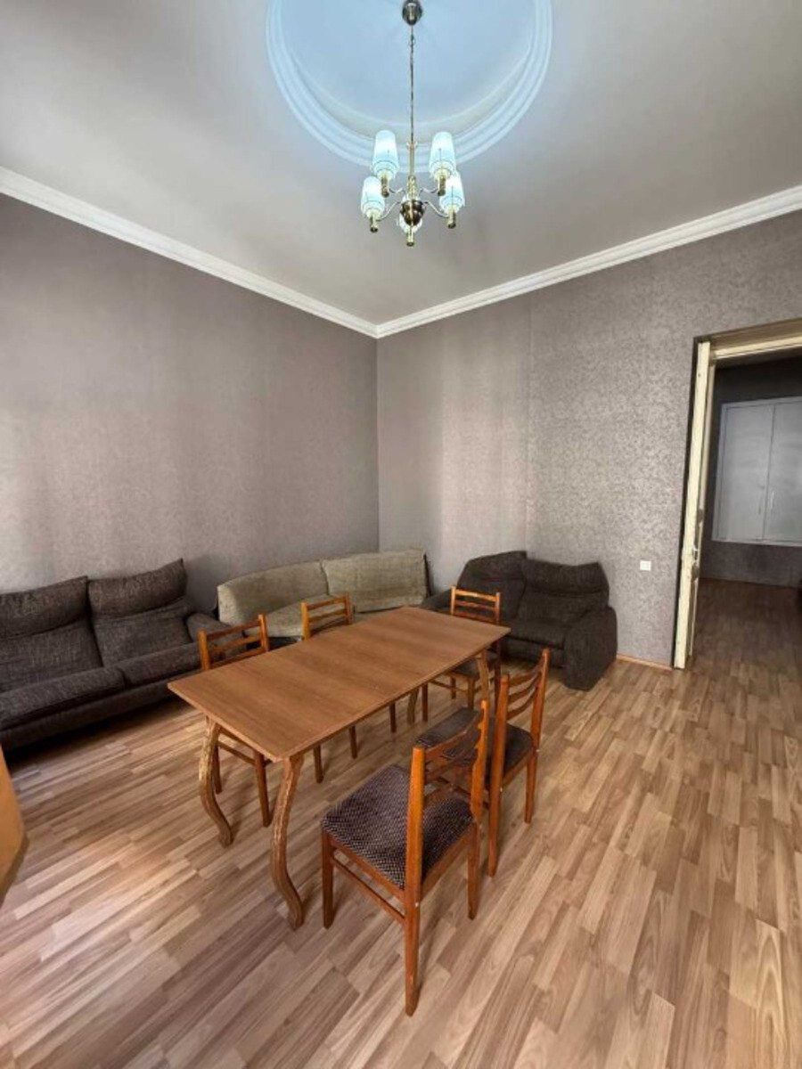 Satılır 2 otaqlı köhnə tikili 60 m² — Mənzil, Bakı (5)