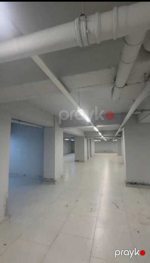 Satılır obyekt 485 m²