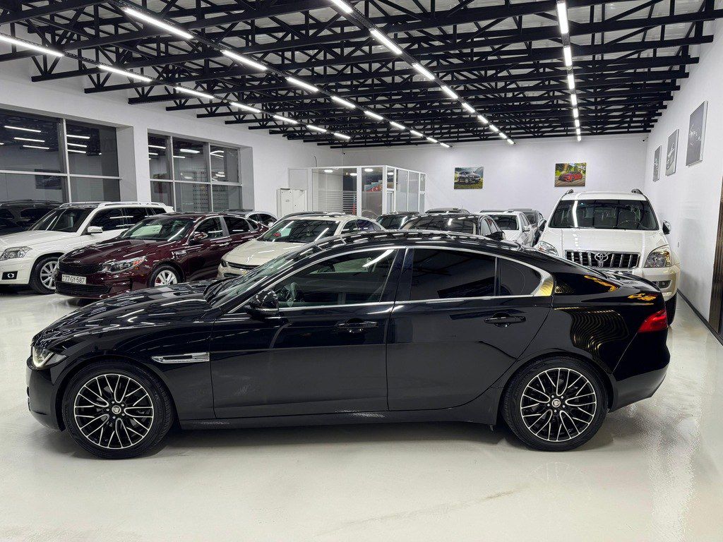 Jaguar XE, 2.0 L, 2016 il, 174 500 km — Avtomobillər, Bakı (4)