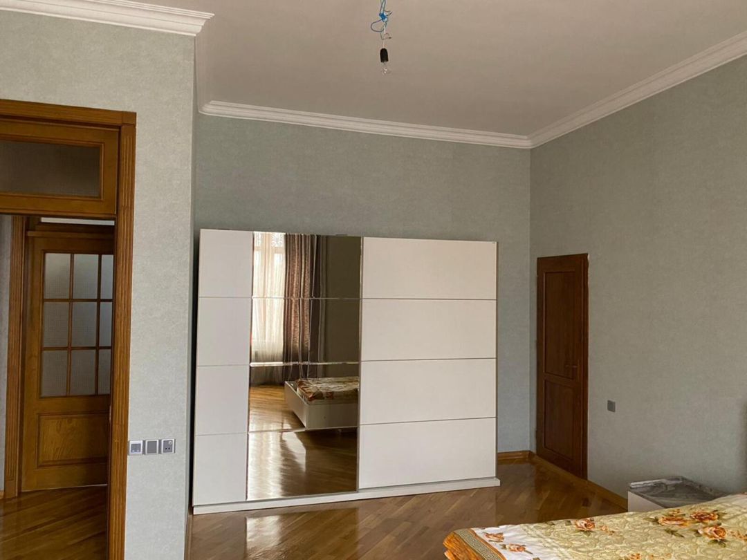 Satılır 6 otaqlı həyət evi/bağ evi 336 m² — Ev, villa, Bakı (9)