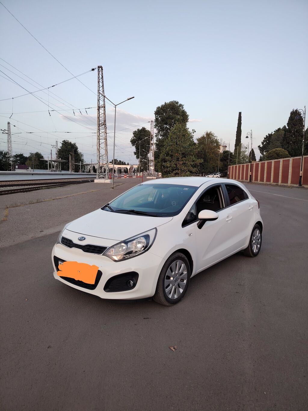 Kia Rio: 1.2 l 2014 il Hetçbek — Avtomobillər, Gəncə (3)