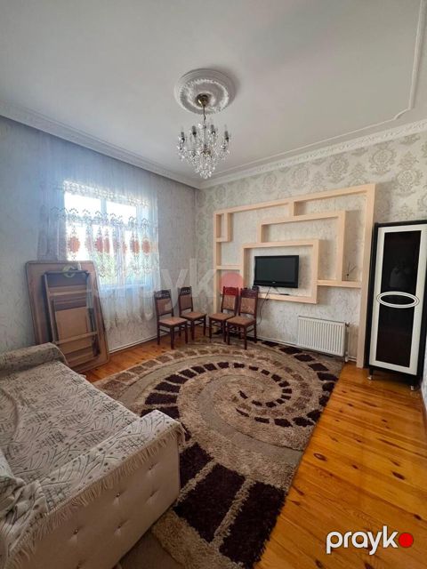 İcarəyə verilir 7 otaqlı həyət evi/bağ evi 250 m²