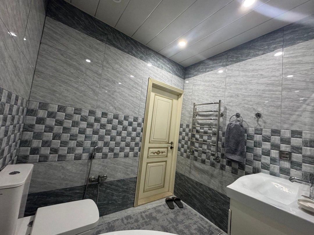 Satılır 3 otaqlı köhnə tikili 100 m² — Mənzil, Bakı (8)