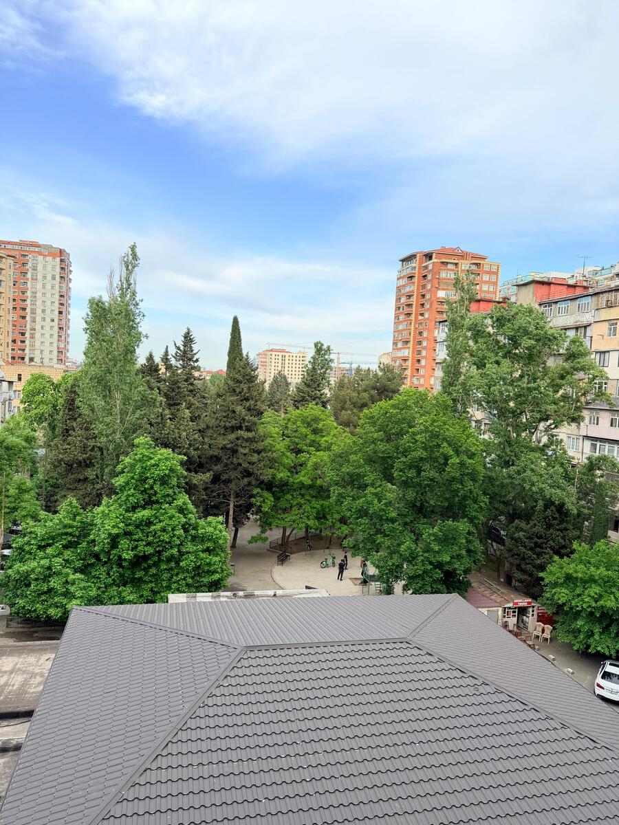 Satılır 3 otaqlı köhnə tikili 100 m² — Mənzil, Bakı (4)