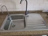 Teka Alman markanin Paslanmayan poladdan mətbəx moykası ve ustunde — Kitchen sinks