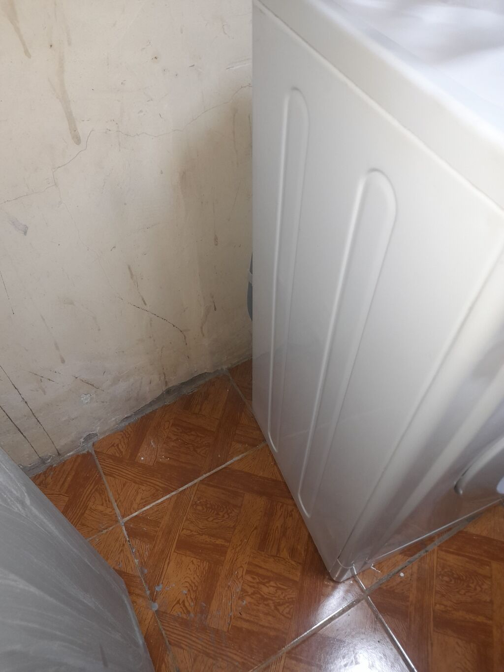 Paltaryuyan maşın Indesit, 6 kq, İşlənmiş, Avtomat, Qurutmasız, Kredit yoxdur, Pulsuz çatdırılma — Çamaşır maşınları, Bakı (3)
