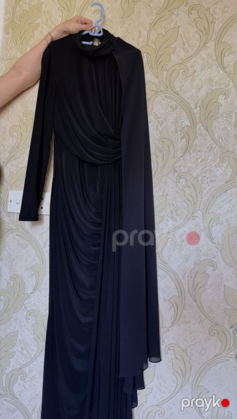 Qara ziyafət/libas - Model: Uzun, asimmetrik detallı ziyafət donu — Gəncə