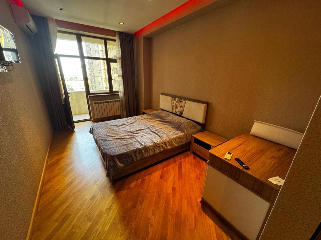 İcarəyə verilir 3 otaqlı yeni tikili 110 m² — Mənzil, Bakı (6)