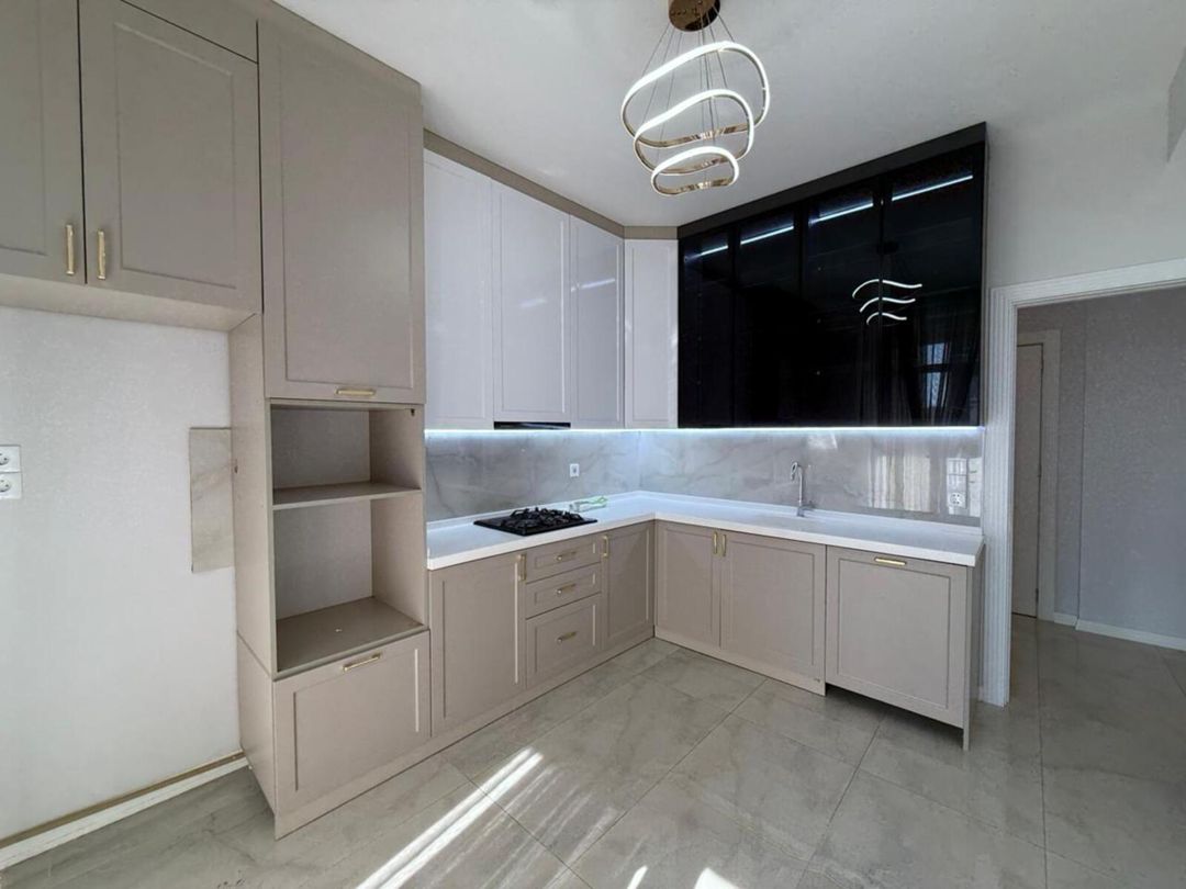 Satılır 4 otaqlı yeni tikili 130 m² — Mənzil, Bakı (2)