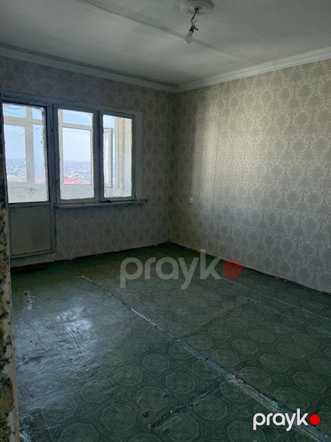3-otaqlı mənzil, 12-ci mkr., 73 m²