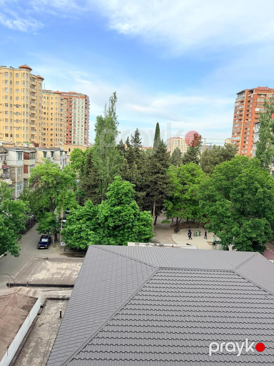 Satılır 3 otaqlı köhnə tikili 100 m² — Mənzil, Bakı (12)