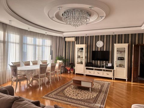 Satılır 3 otaqlı yeni tikili 162 m² — Bakı
