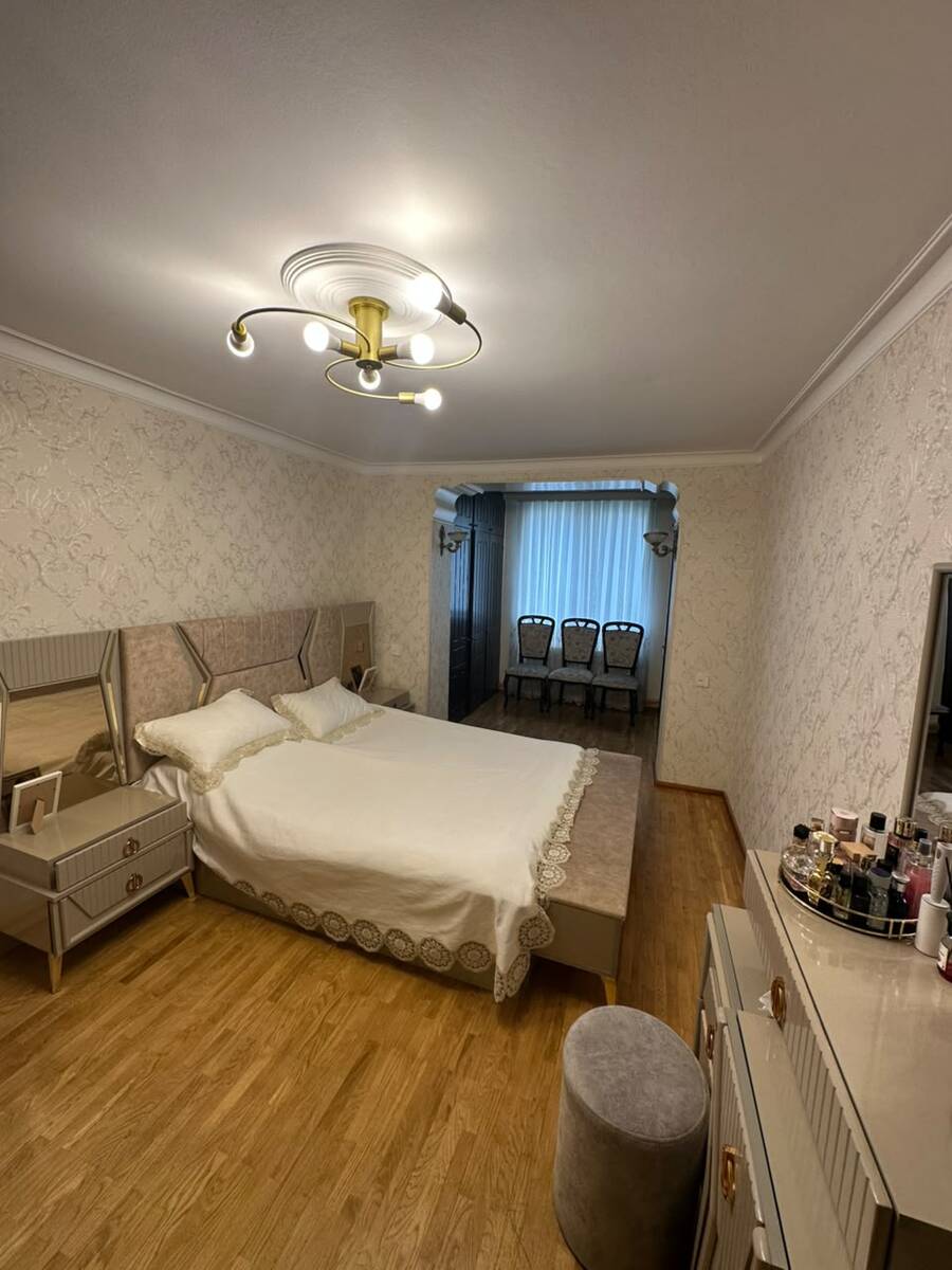 Satılır 2 otaqlı köhnə tikili 80 m² — Mənzil, Bakı (3)
