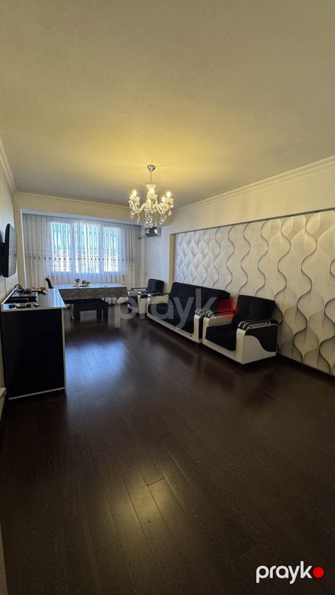 Satılır 2 otaqlı köhnə tikili 51 m²