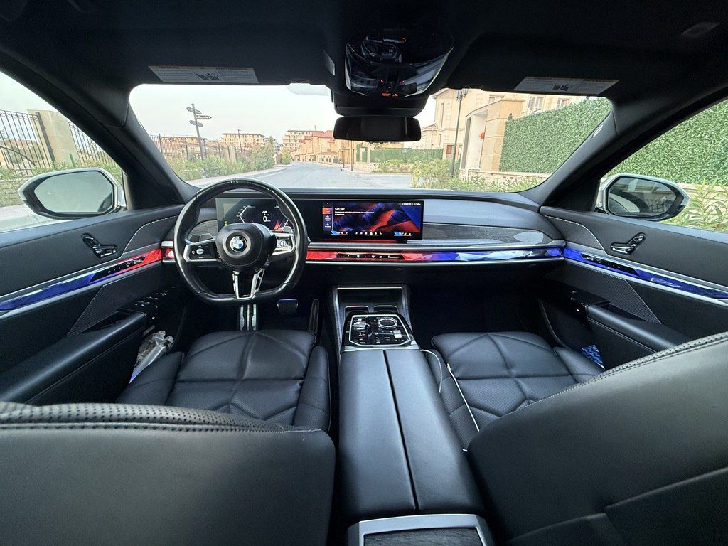 BMW 740, 3.0 L, 2023 il, 78 000 km — Avtomobillər, Bakı (3)