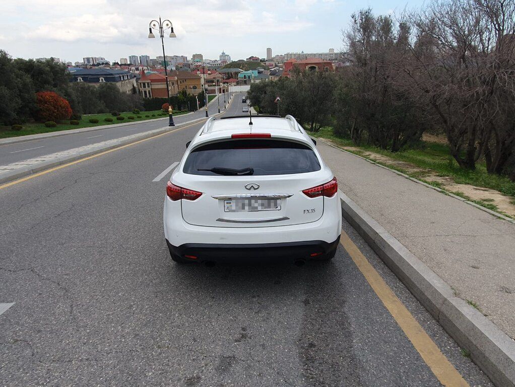 Infiniti FX35, 3.5 L, 2008 il, 250 000 km — Avtomobillər, Bakı (2)