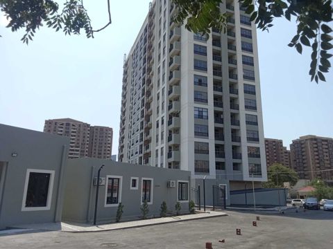 Satılır 4 otaqlı yeni tikili 175 m² — Bakı