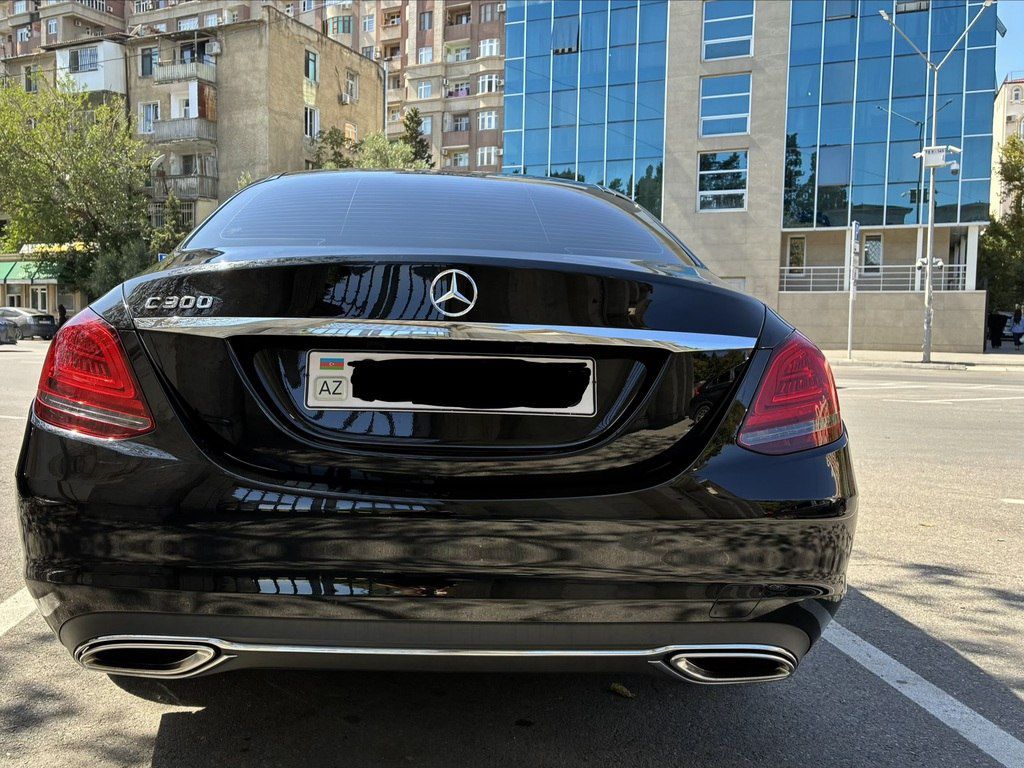 Mercedes C 300, 2.0 L, 2019 il, 67 500 km — Avtomobillər, Bakı (4)