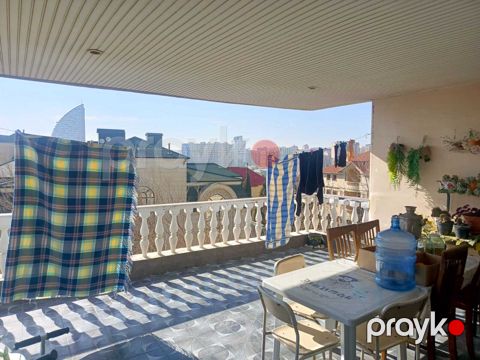 Satılır 3 otaqlı köhnə tikili 115 m² — Bakı