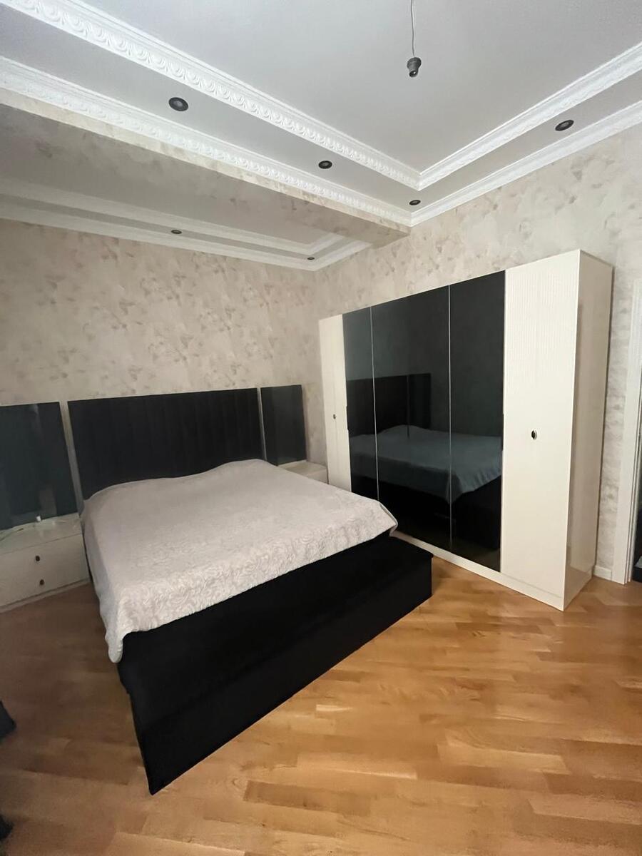 Satılır 4 otaqlı yeni tikili 150 m² — Mənzil, Bakı (5)