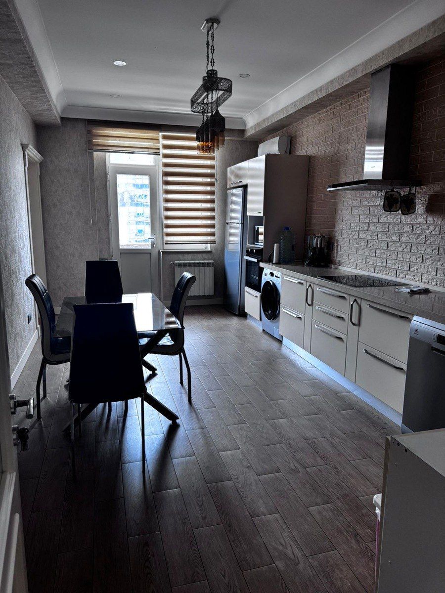 Satılır 3 otaqlı yeni tikili 170 m² — Mənzil, Bakı (3)