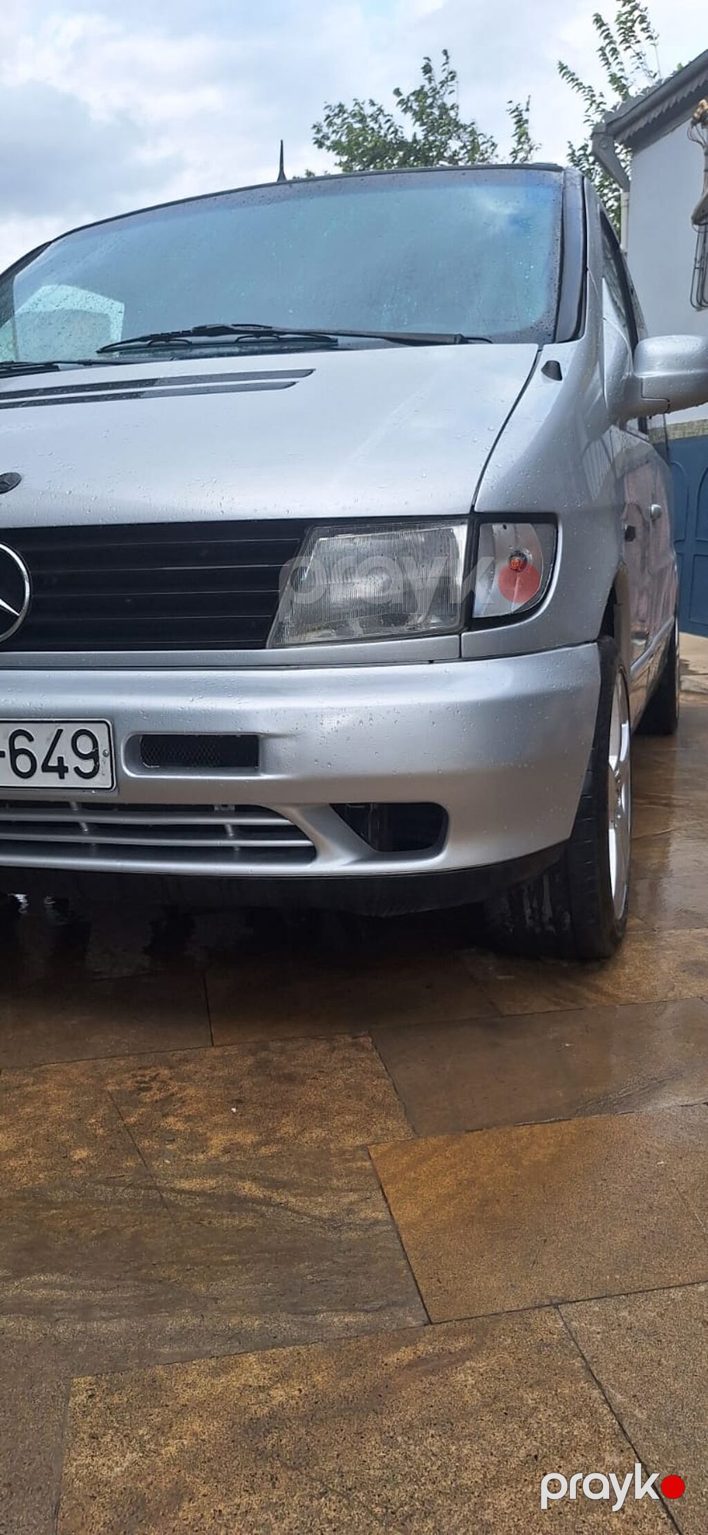 Mercedes-Benz Vito minivan Xüsusiyyətlər: - Kuzov: gümüşü rəng, 5 — Avtomobillər, Masazır (2)