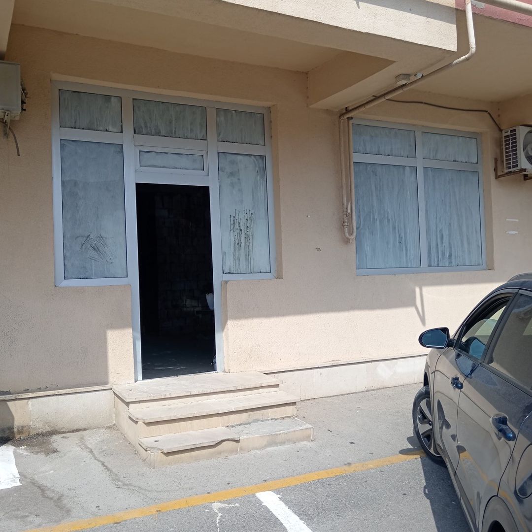 Satılır obyekt 145 m² — Əmlak, Bakı (10)