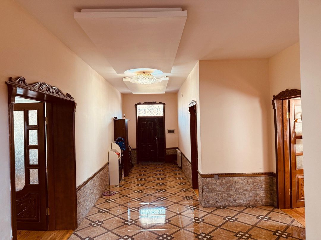 Satılır 6 otaqlı həyət evi/bağ evi 250 m² — Ev, villa, Bakı (12)