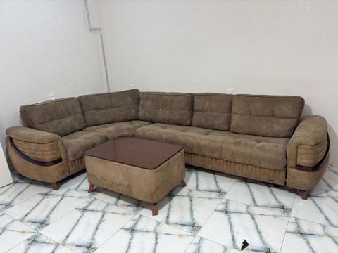 Damla Künc divan jurnalni daxil 450azn satılır.olcu 2*3 H.aslanov*afa — Bakı