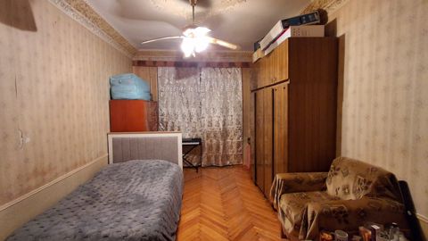 Satılır 3 otaqlı köhnə tikili 60 m² — Bakı