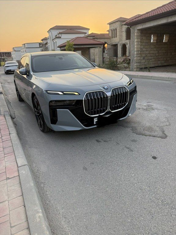 BMW 740, 3.0 L, 2023 il, 78 000 km — Avtomobillər, Bakı (9)