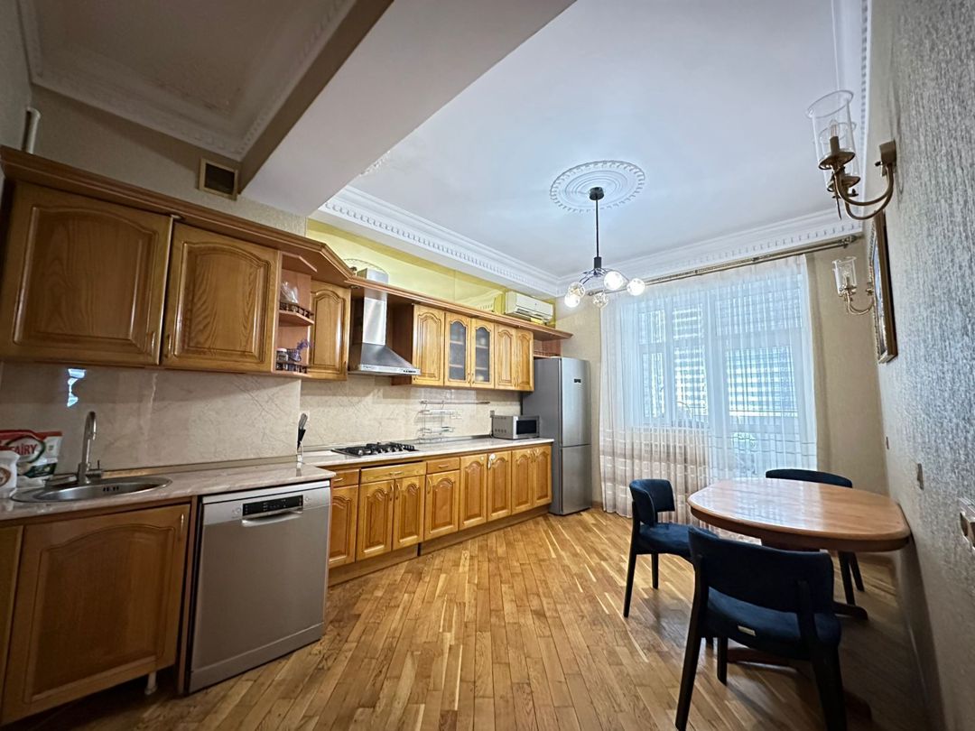 Satılır 4 otaqlı yeni tikili 170 m² — Mənzil, Bakı (5)
