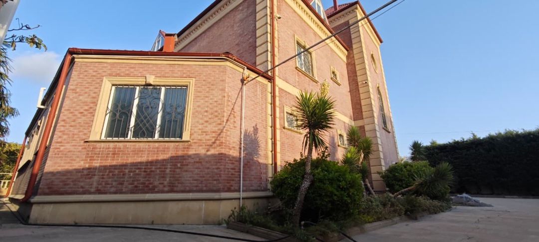 Satılır 8 otaqlı həyət evi/bağ evi 630 m² — Ev, villa, Bakı (2)