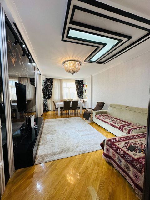 Satılır 3 otaqlı yeni tikili 115 m² — Bakı
