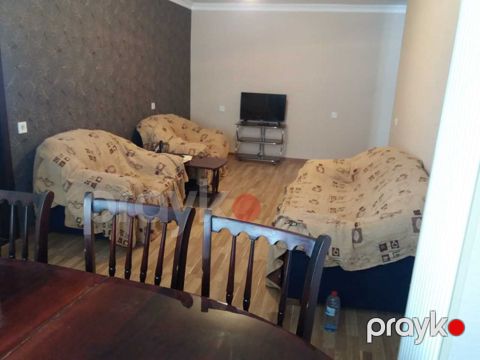 Satılır 2 otaqlı köhnə tikili 45 m²