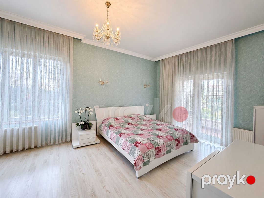 Satılır 4 otaqlı yeni tikili 212 m² — Mənzil, Bakı (6)