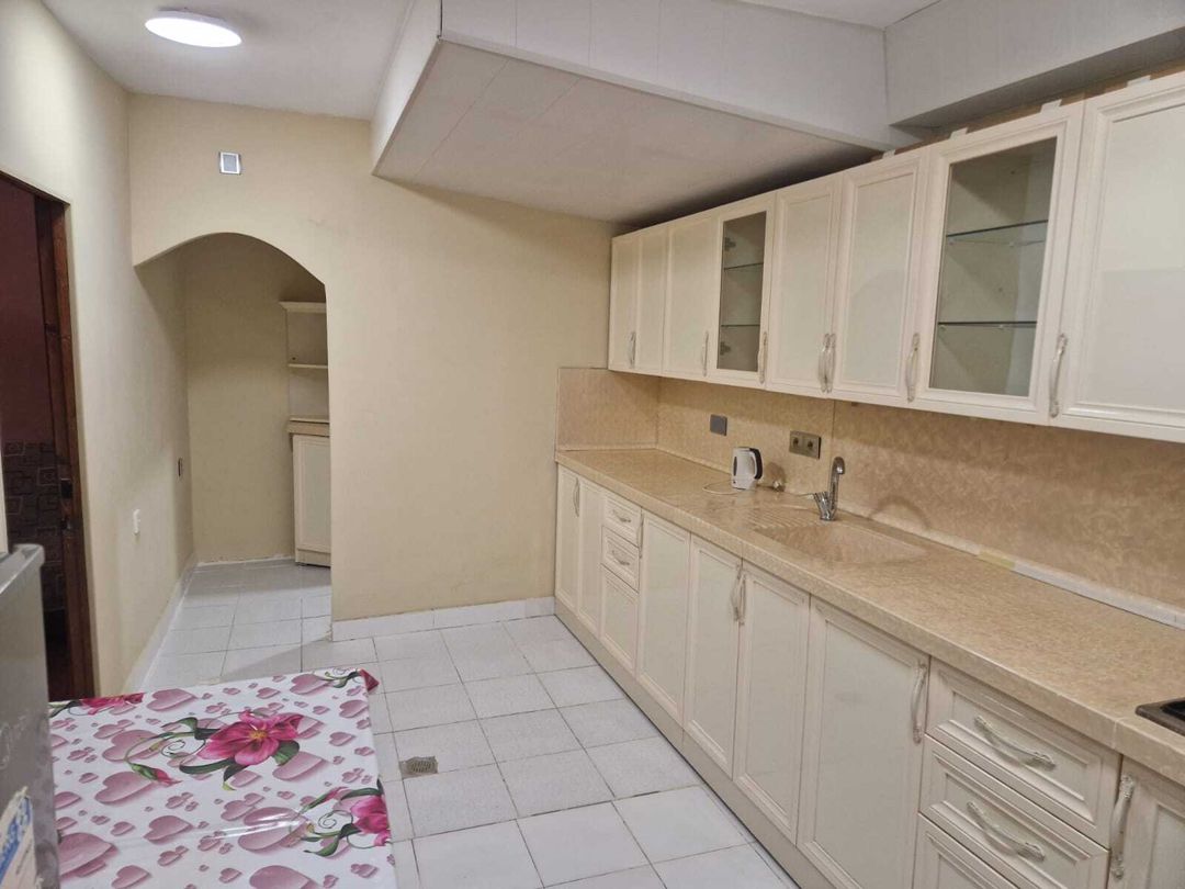 İcarəyə verilir 2 otaqlı köhnə tikili 56 m² — Mənzil, Bakı (9)