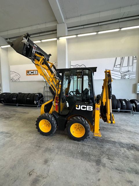 JCB 1cx, 2025 il — Bakı