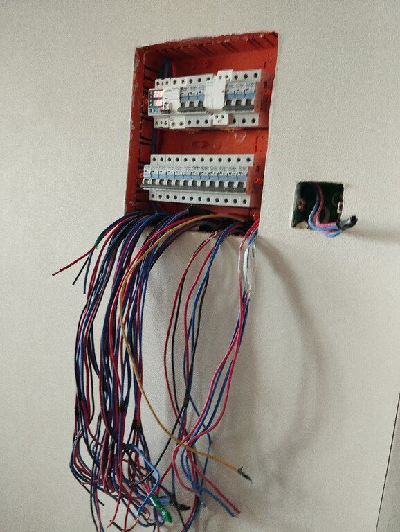 Elektrik xidməti — Təmir və inşaat, Bakı (4)
