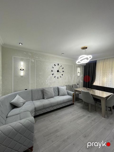 İcarəyə verilir 2 otaqlı köhnə tikili 35 m²