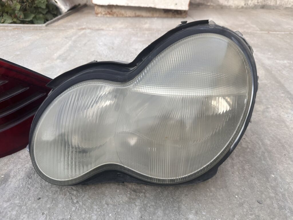 Salam faralarda problem yoxdur orginaldır. Arxa stopun birində qırıq — Avtomobil işığı, Masazır (3)