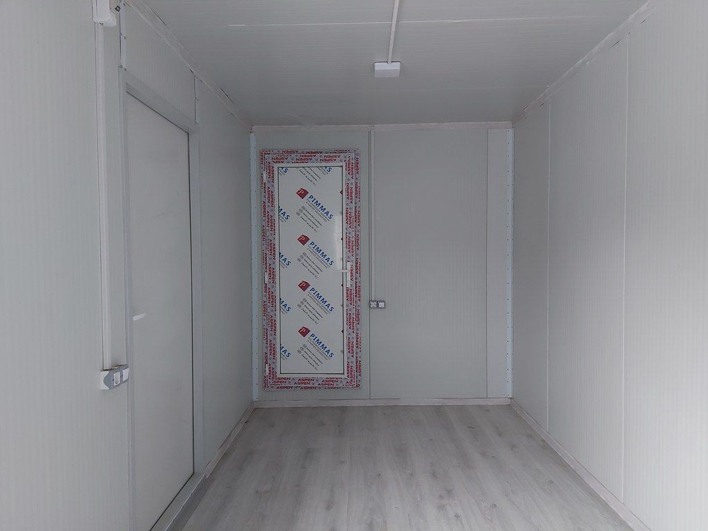 Ofis tipli sanitar qovşaqlı konteyner (6000 x 2400mm) — Təmir və inşaat, Bakı (4)