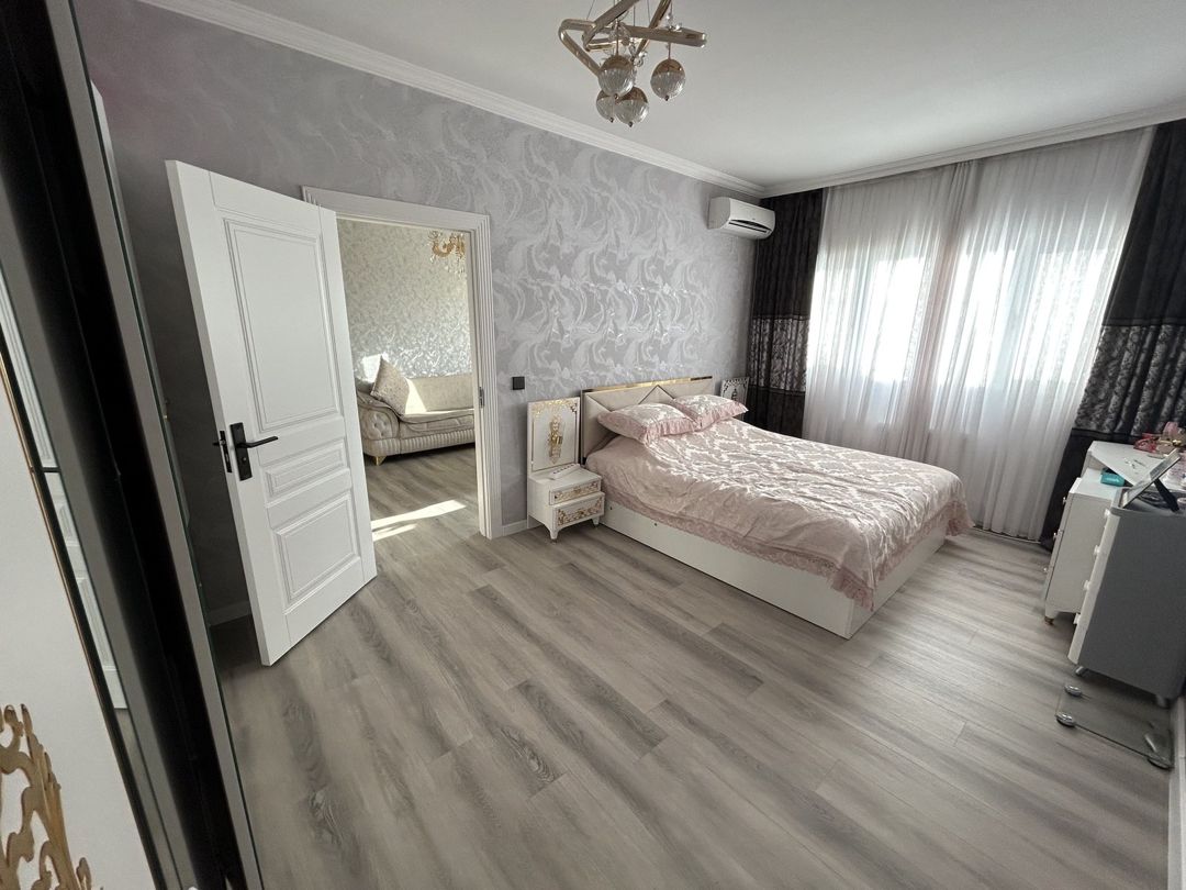 Satılır 4 otaqlı köhnə tikili 80 m² — Mənzil, Bakı (5)