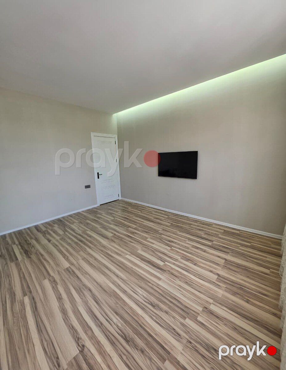 Satılır 3 otaqlı köhnə tikili 70 m² — Mənzil, Bakı (2)