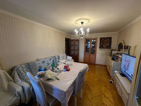 Satılır 3 otaqlı köhnə tikili 60 m² — Bakı