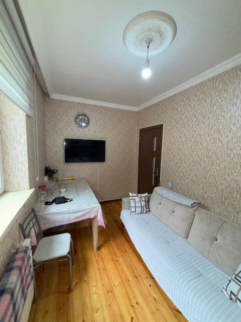 Satılır 2 otaqlı həyət evi/bağ evi 70 m² — Xırdalan